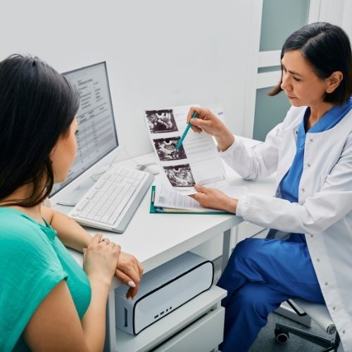 Best Female Gynaecologist in Ahmedabad